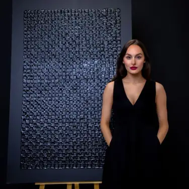 Click Here To Enlarge This Photo Of Hannah Nijsten