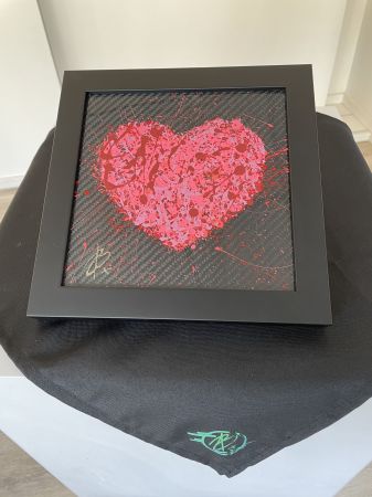 Click Here To Enlarge This Photo Of Mini Heart