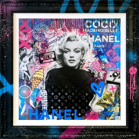 Click Here To Enlarge This Photo Of Blonde Bombshell SOLD