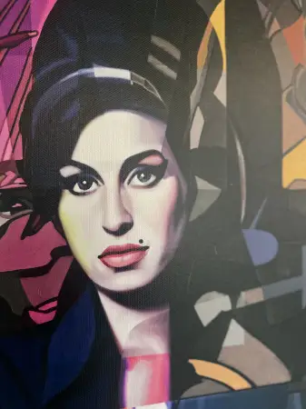 Click Here To Enlarge This Photo Of Amy Double - Authentic