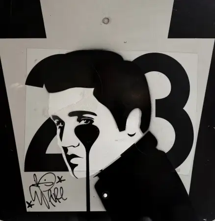Click Here To Enlarge This Photo Of Elvis